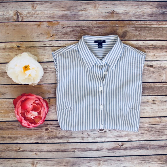 Ann Taylor Tops - Ann Taylor Sleeveless Striped Collared Top